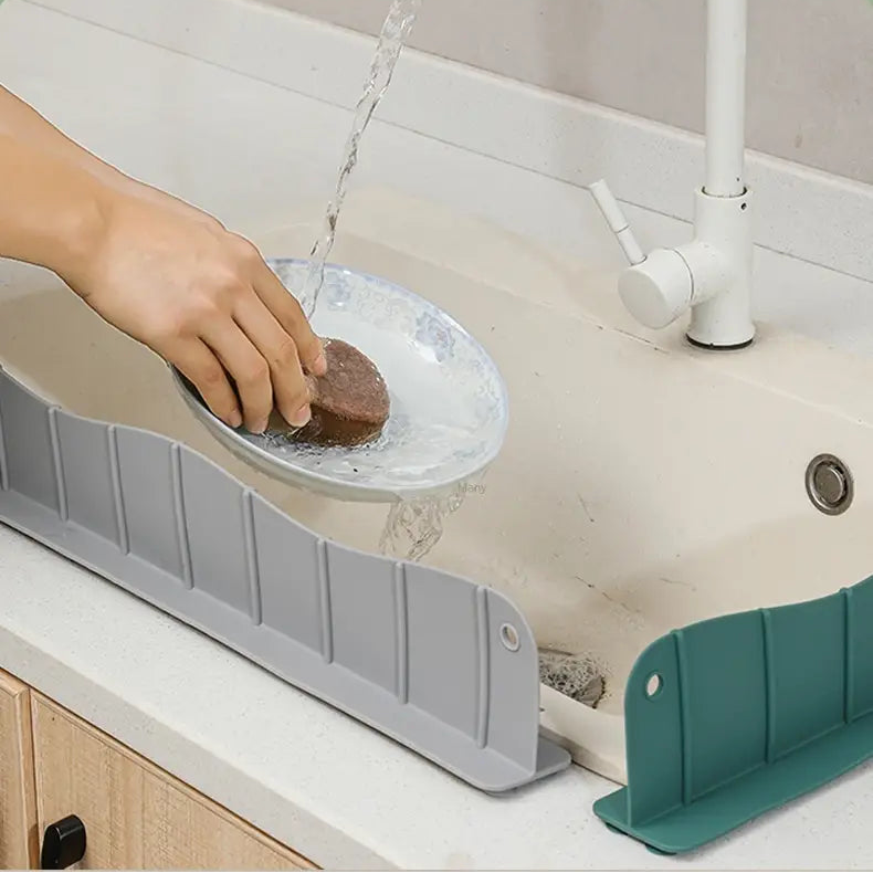 Silicone Sink Splash Guard Mat with Strong Suction Cup